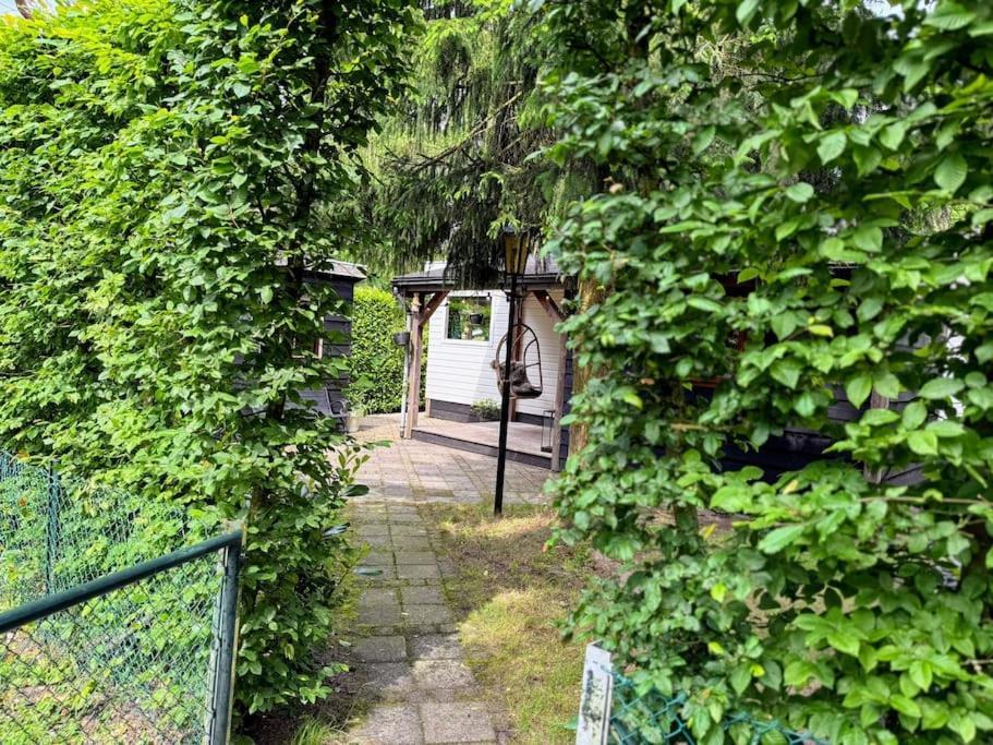 Sfeervol Chalet De Dassenburcht エムスト エクステリア 写真