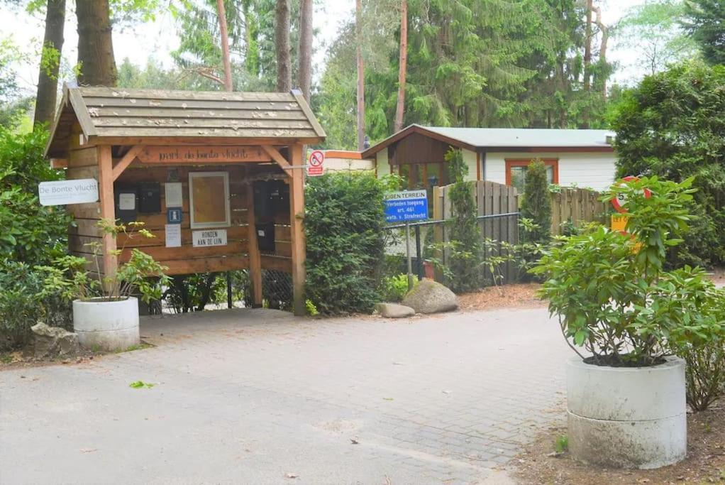 Sfeervol Chalet De Dassenburcht エムスト エクステリア 写真